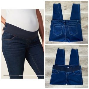 Old Navy Maternity | Rockstar Super Skinny Fromt Low-Panel Jeans